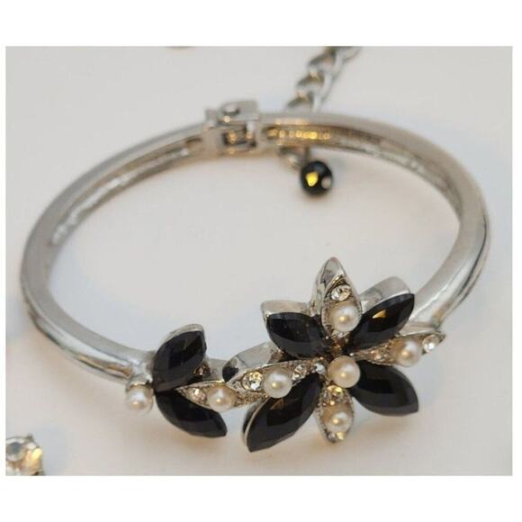 Vintage Charming Charlie Necklace and Bracelet Jewelry Set Black Dangle Crystals - Picture 3 of 6